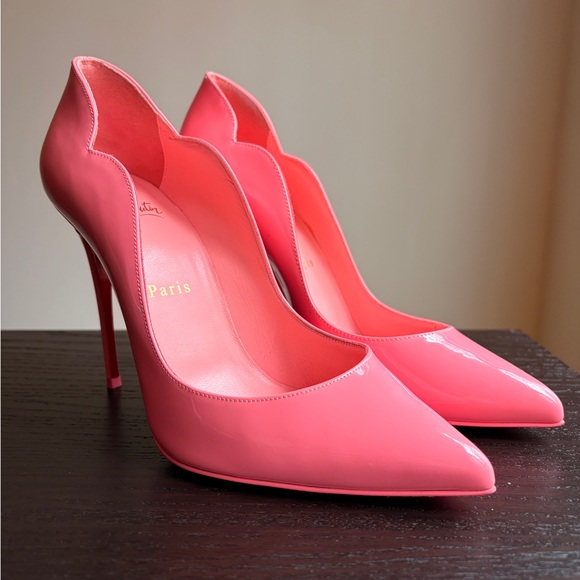 Christian Louboutin Hot Chick Bubble Gum Pink Glossy Heels - Picture 2 of 7